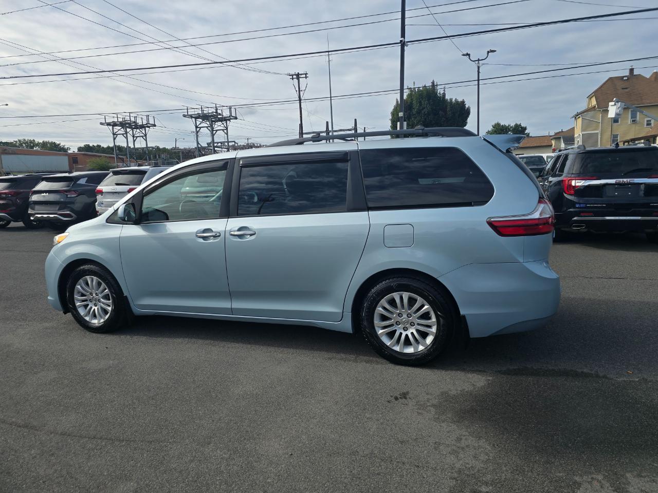 Toyota Sienna  2015