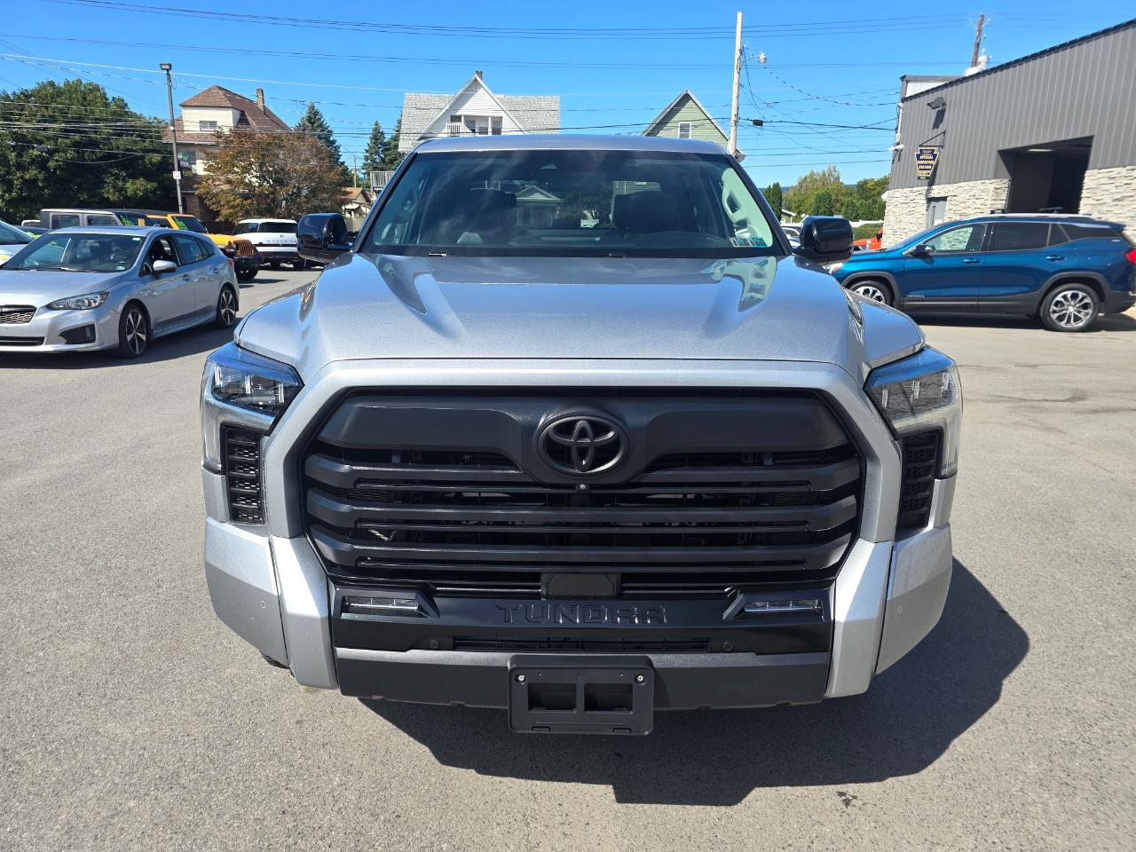 Toyota Tundra 4WD  2024