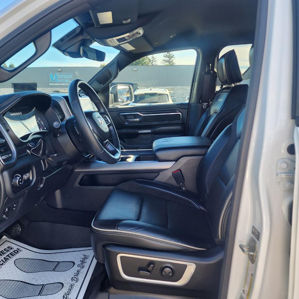 RAM 1500 Laramie Crew Cab 2024