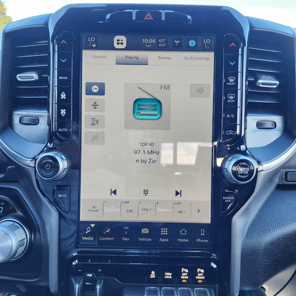 RAM 1500 Laramie Crew Cab 2024