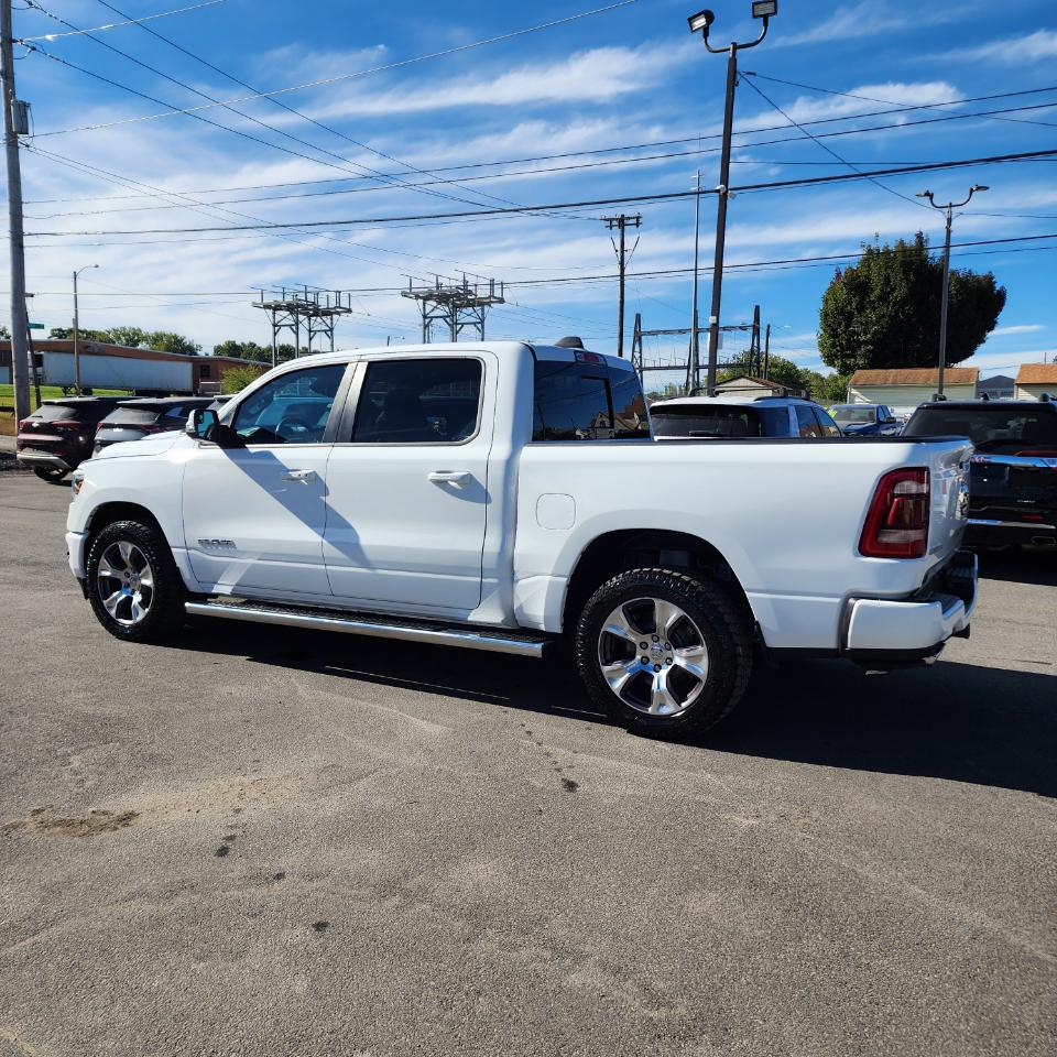 RAM 1500 Laramie Crew Cab 2024
