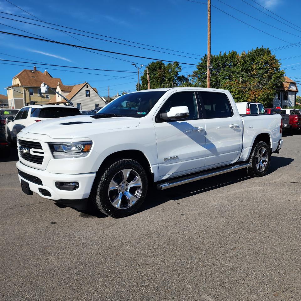 RAM 1500 Laramie Crew Cab 2024
