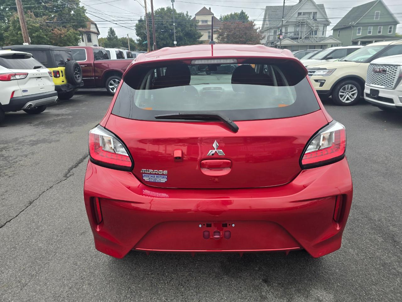 Mitsubishi Mirage ES CVT 2024