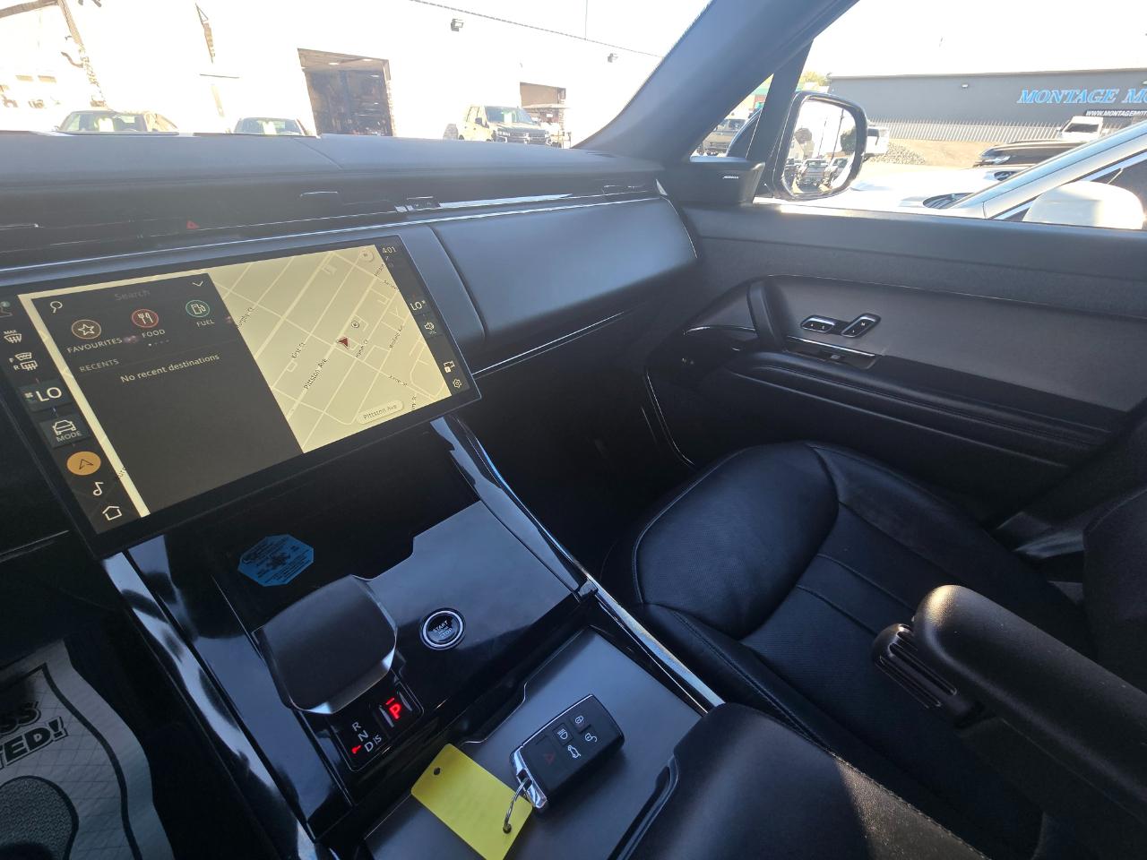 Land Rover Range Rover Sport P360 SE 2025