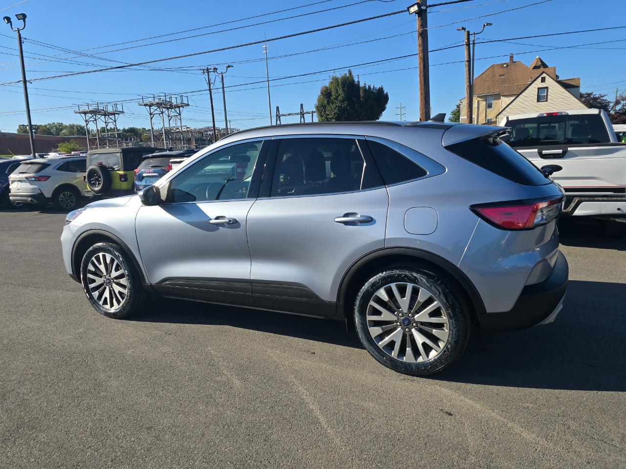 Ford Escape Titanium Hybrid AWD 2022