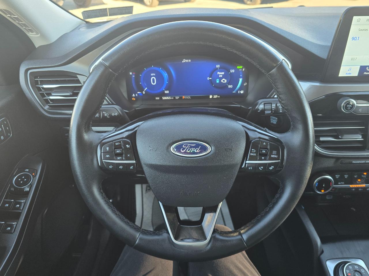 Ford Escape Titanium Hybrid AWD 2022