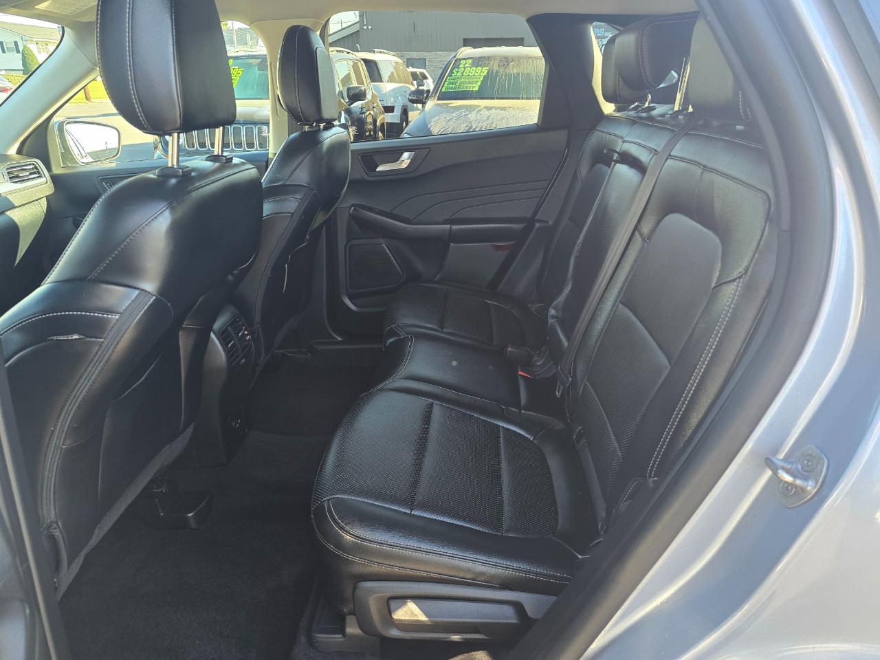 Ford Escape Titanium Hybrid AWD 2022