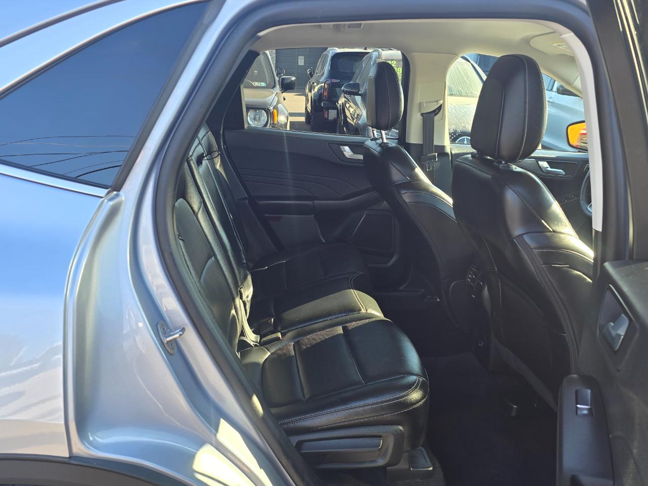 Ford Escape Titanium Hybrid AWD 2022
