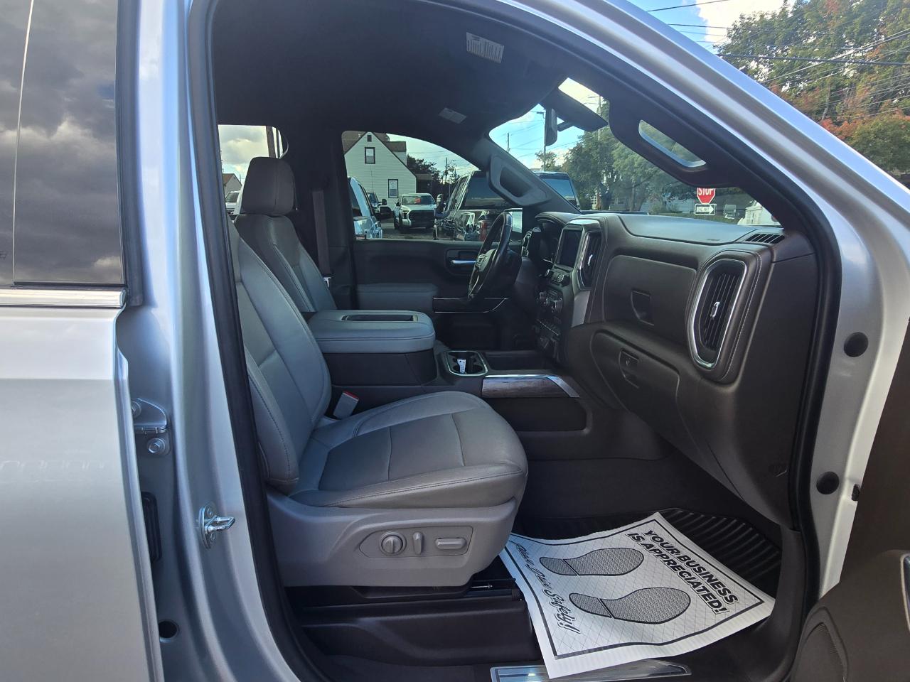 Chevrolet Silverado 1500  2020