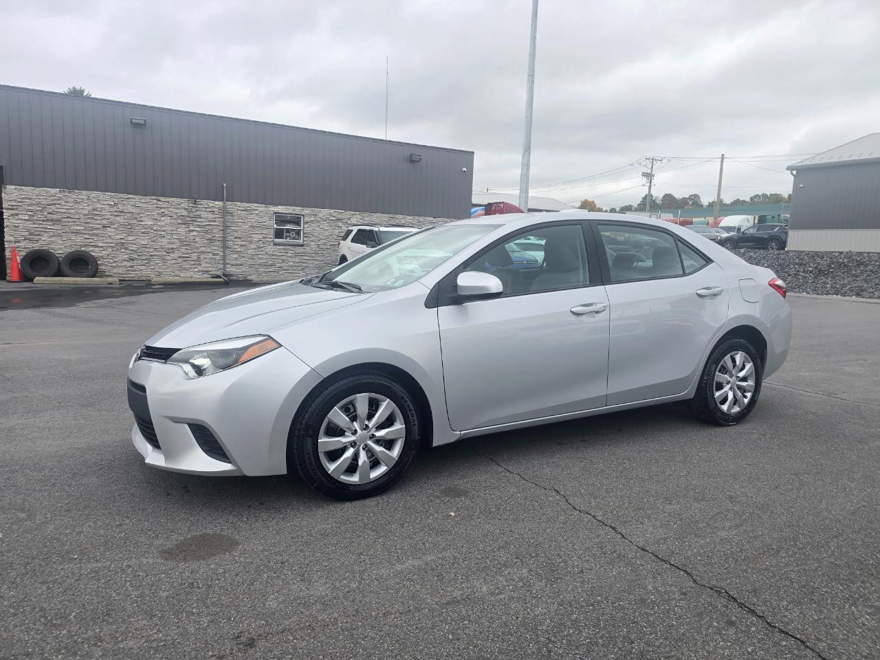 Toyota Corolla  2014