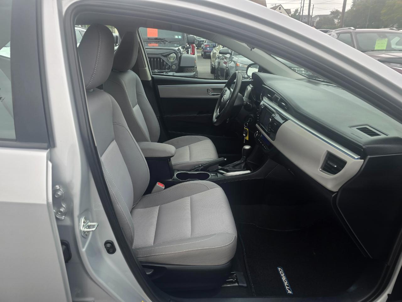 Toyota Corolla  2014