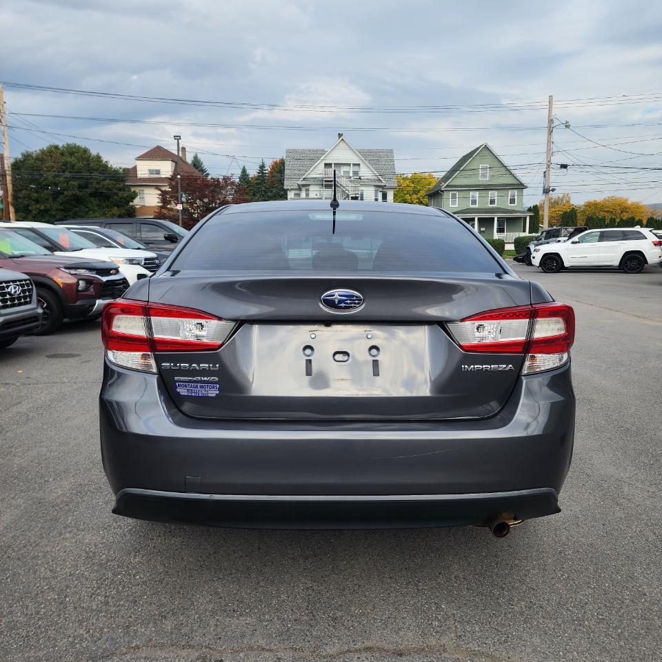 Subaru Impreza 2.0i 4-door Manual 2019