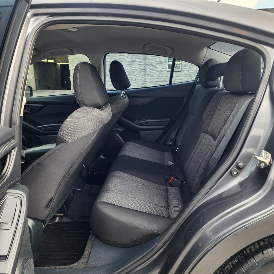 Subaru Impreza 2.0i 4-door Manual 2019