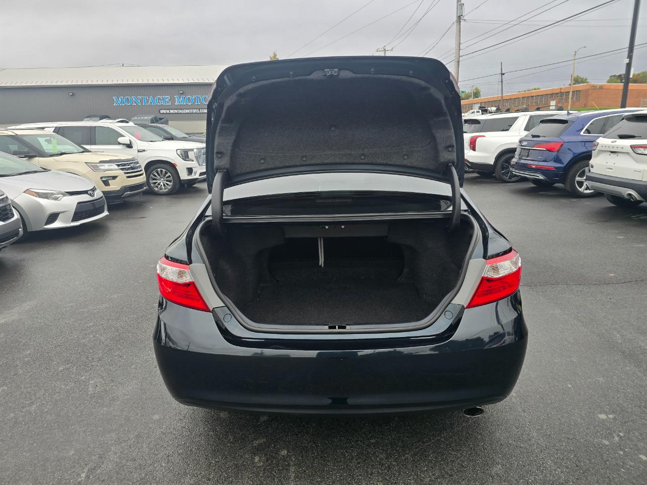 Toyota Camry XLE 2017