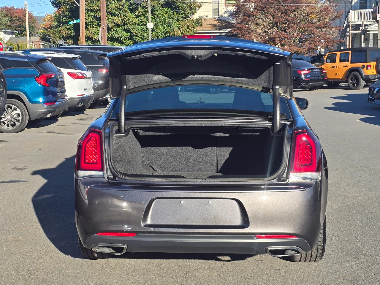 Chrysler 300 Touring AWD 2022