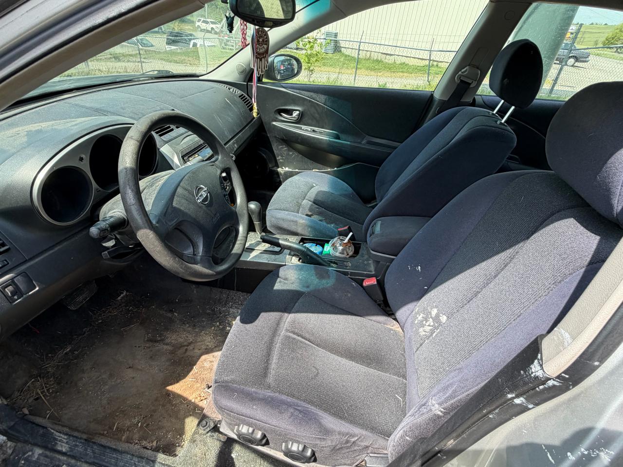 Nissan Altima 2.5 2003