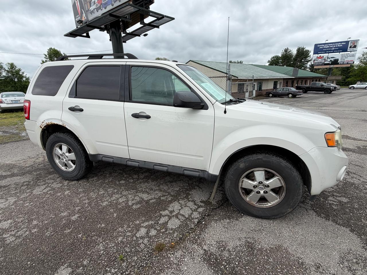 Ford Escape XLT 4WD 2012