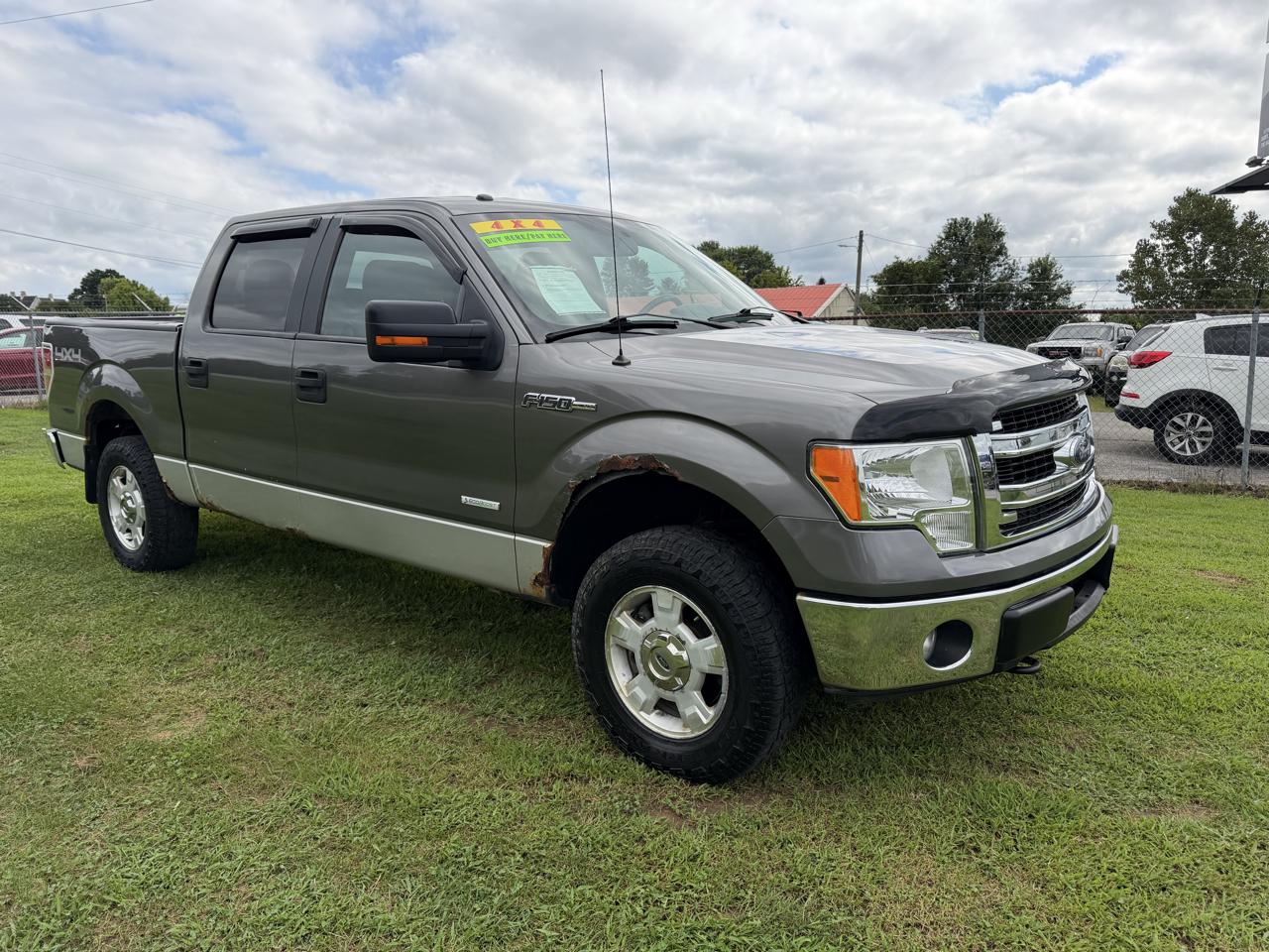 2013 Ford F-150 4WD SuperCrew 145" XL
