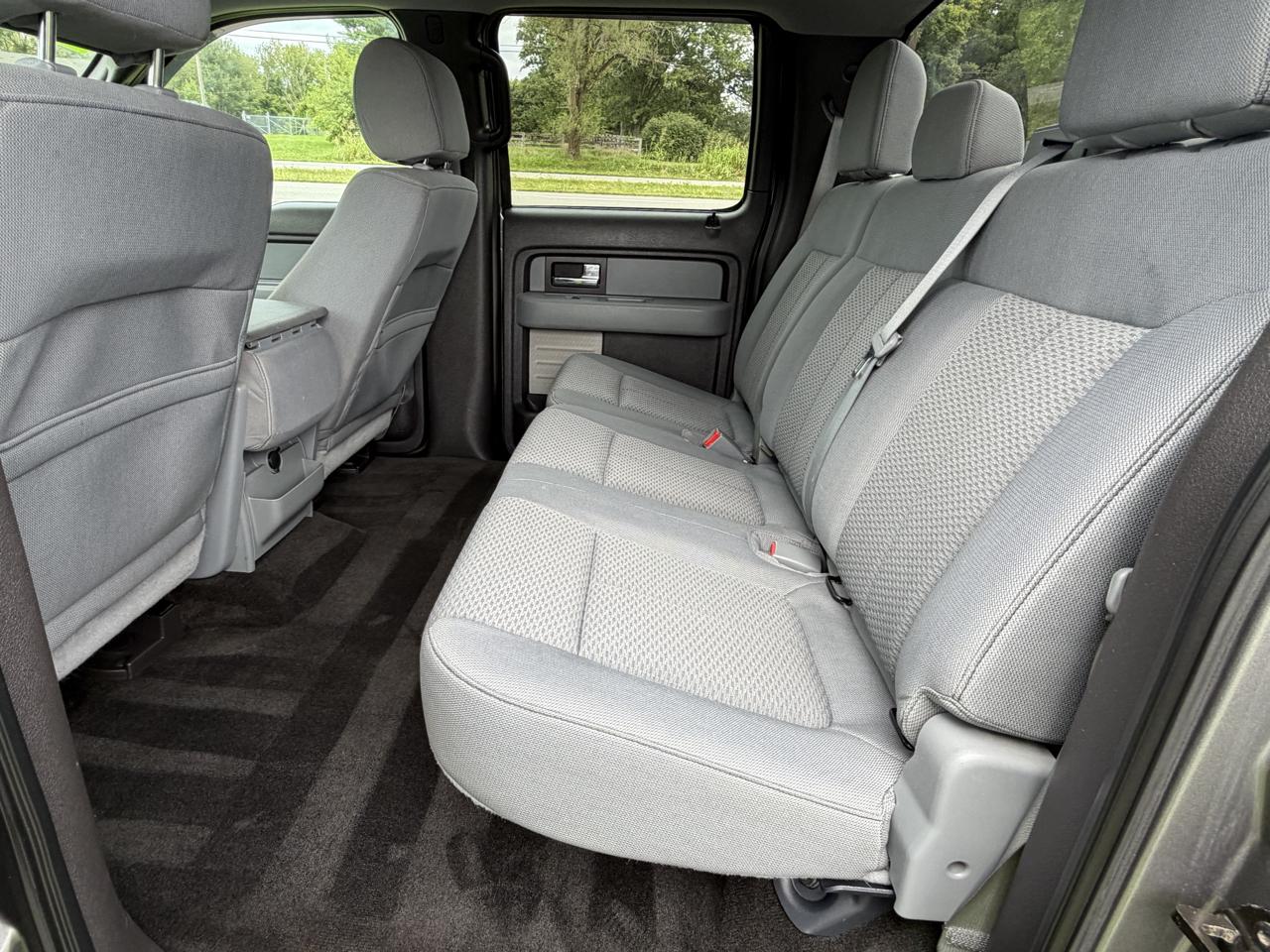 Ford F-150 4WD SuperCrew 145" XL 2013