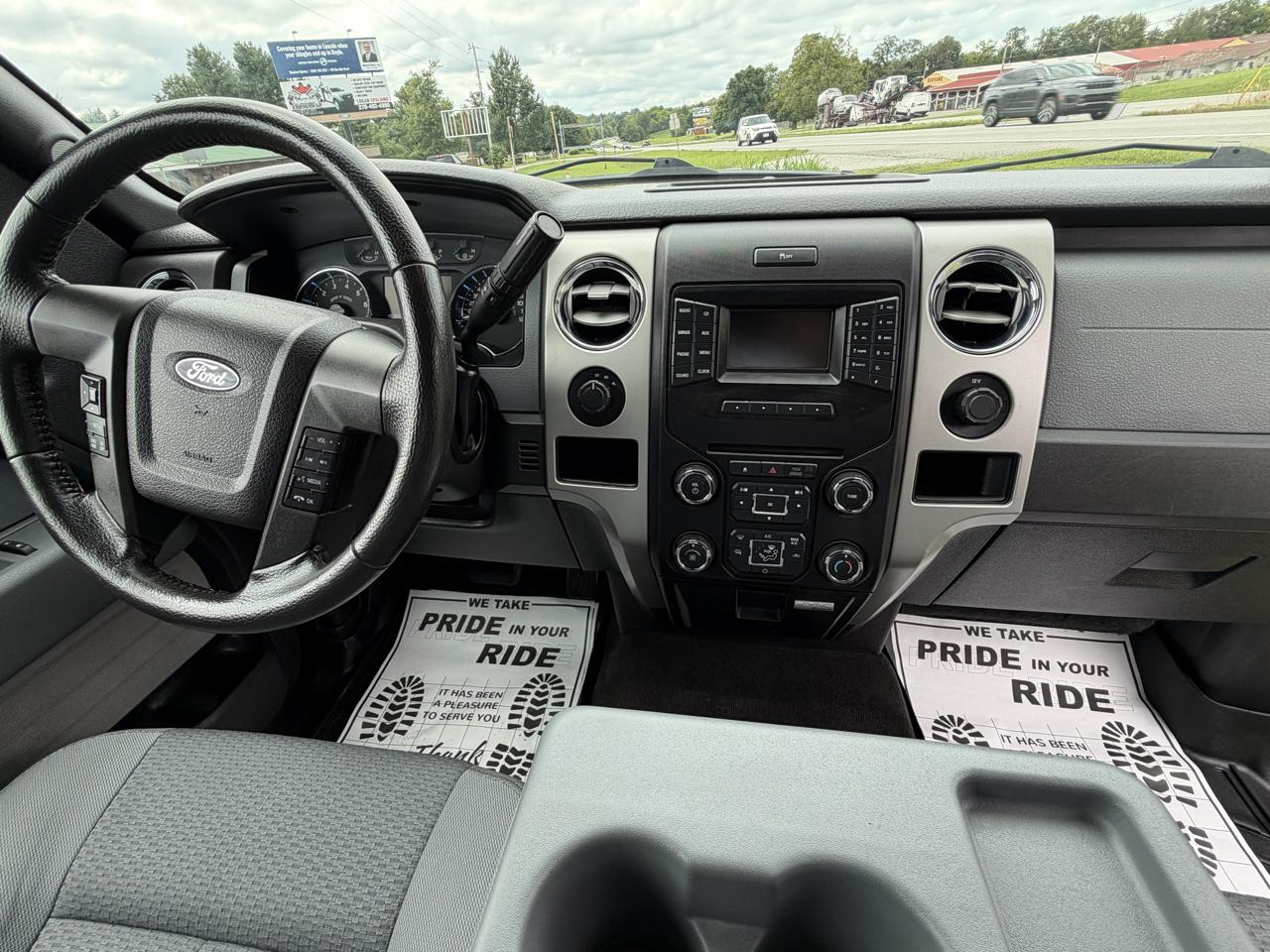 Ford F-150 4WD SuperCrew 145" XL 2013