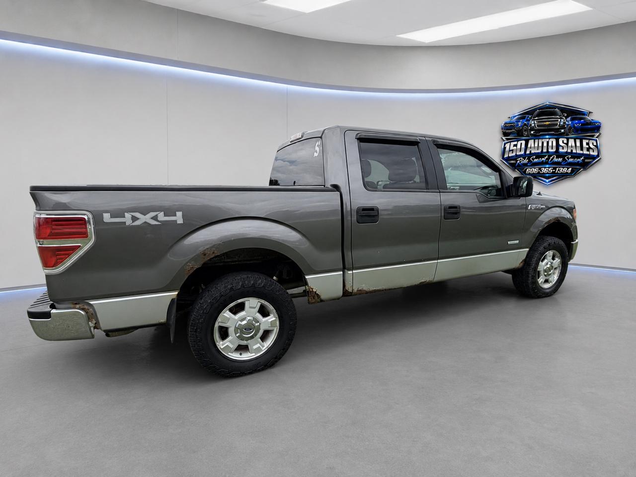 Ford F-150 XL SuperCrew 4WD 2013