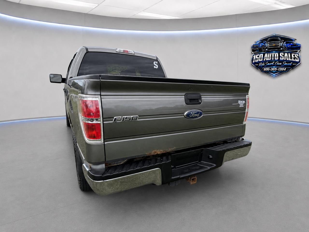 Ford F-150 XL SuperCrew 4WD 2013
