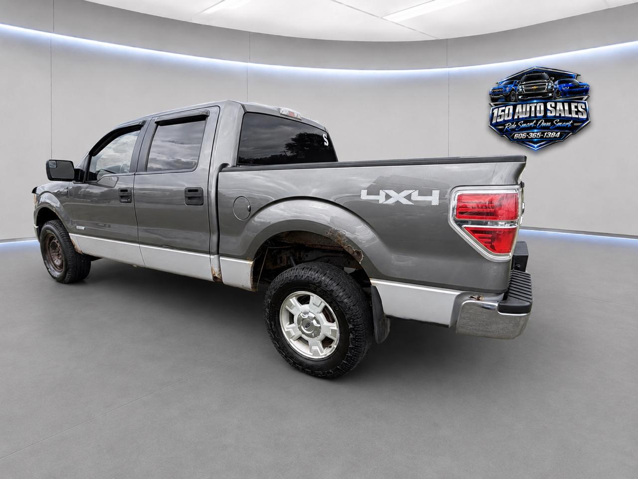 Ford F-150 XL SuperCrew 4WD 2013