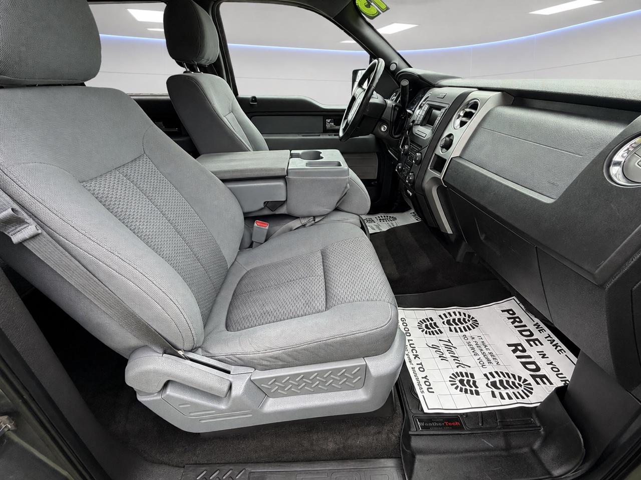 Ford F-150 XL SuperCrew 4WD 2013