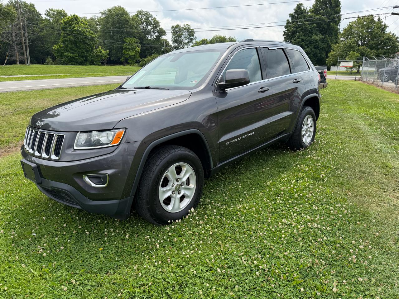 Jeep Grand Cherokee Laredo 4WD 2015