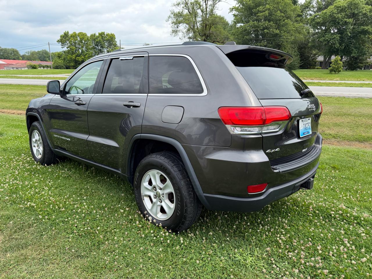 Jeep Grand Cherokee Laredo 4WD 2015