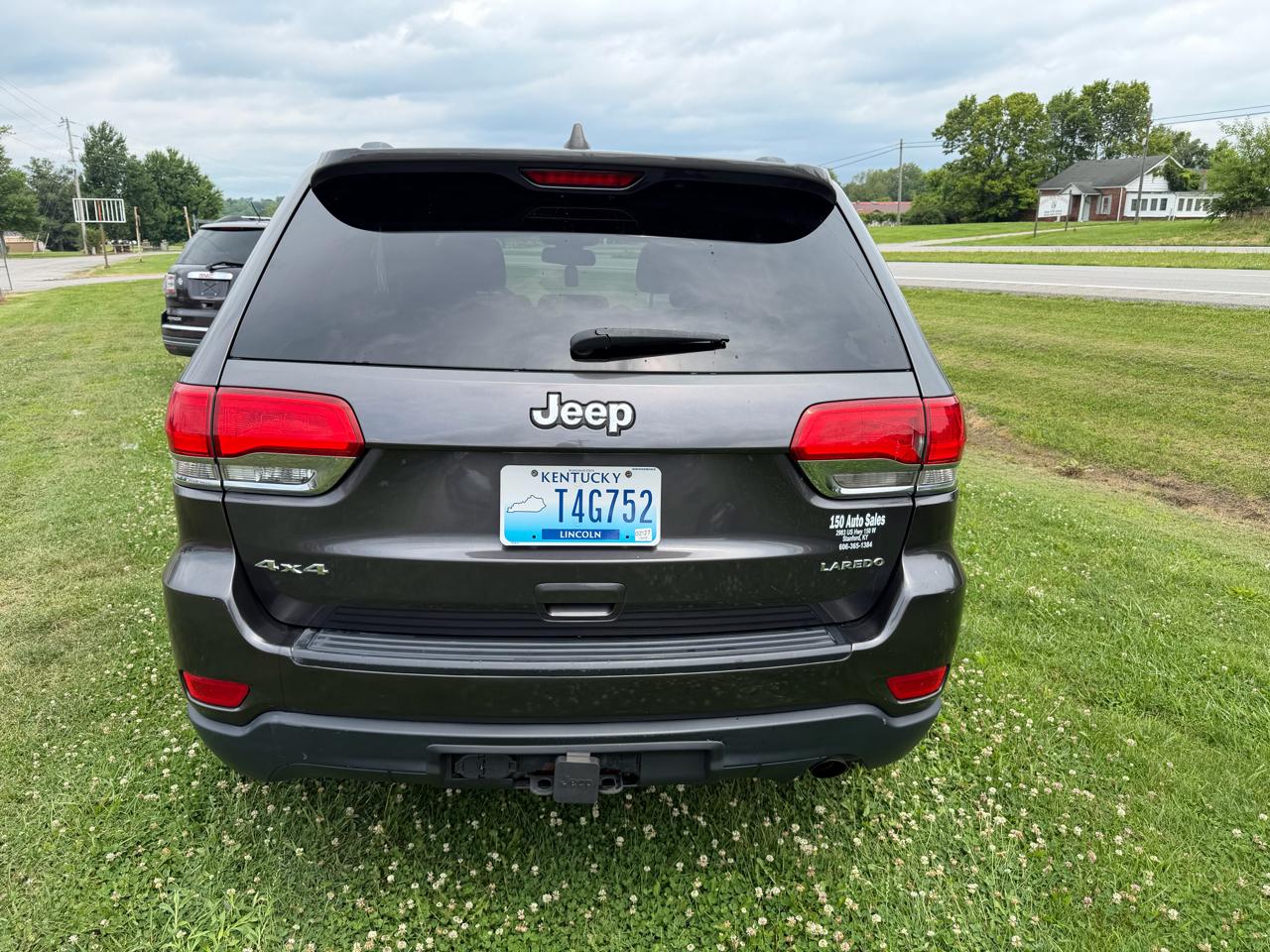 Jeep Grand Cherokee Laredo 4WD 2015