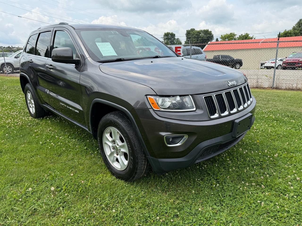 Jeep Grand Cherokee Laredo 4WD 2015