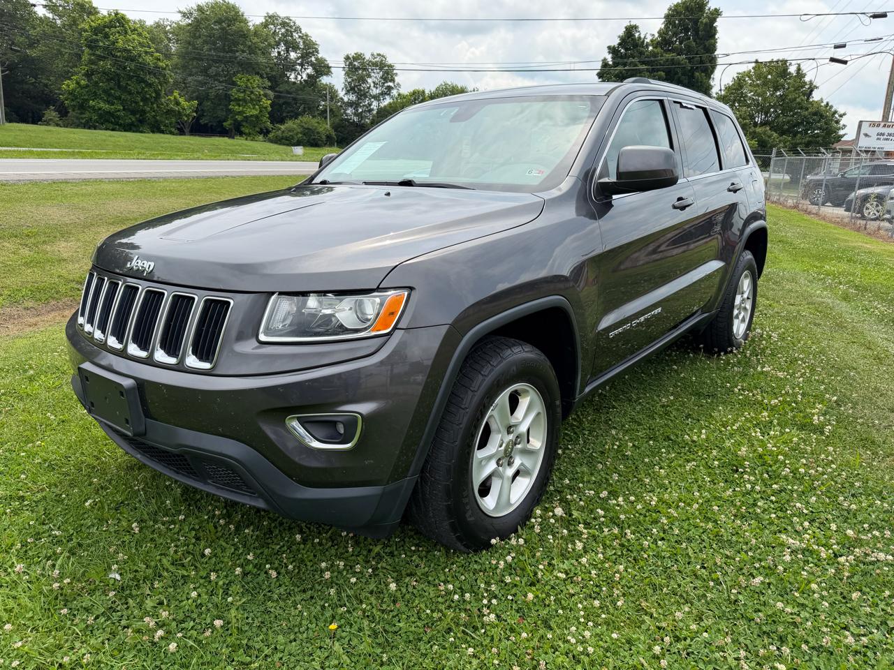 Jeep Grand Cherokee Laredo 4WD 2015