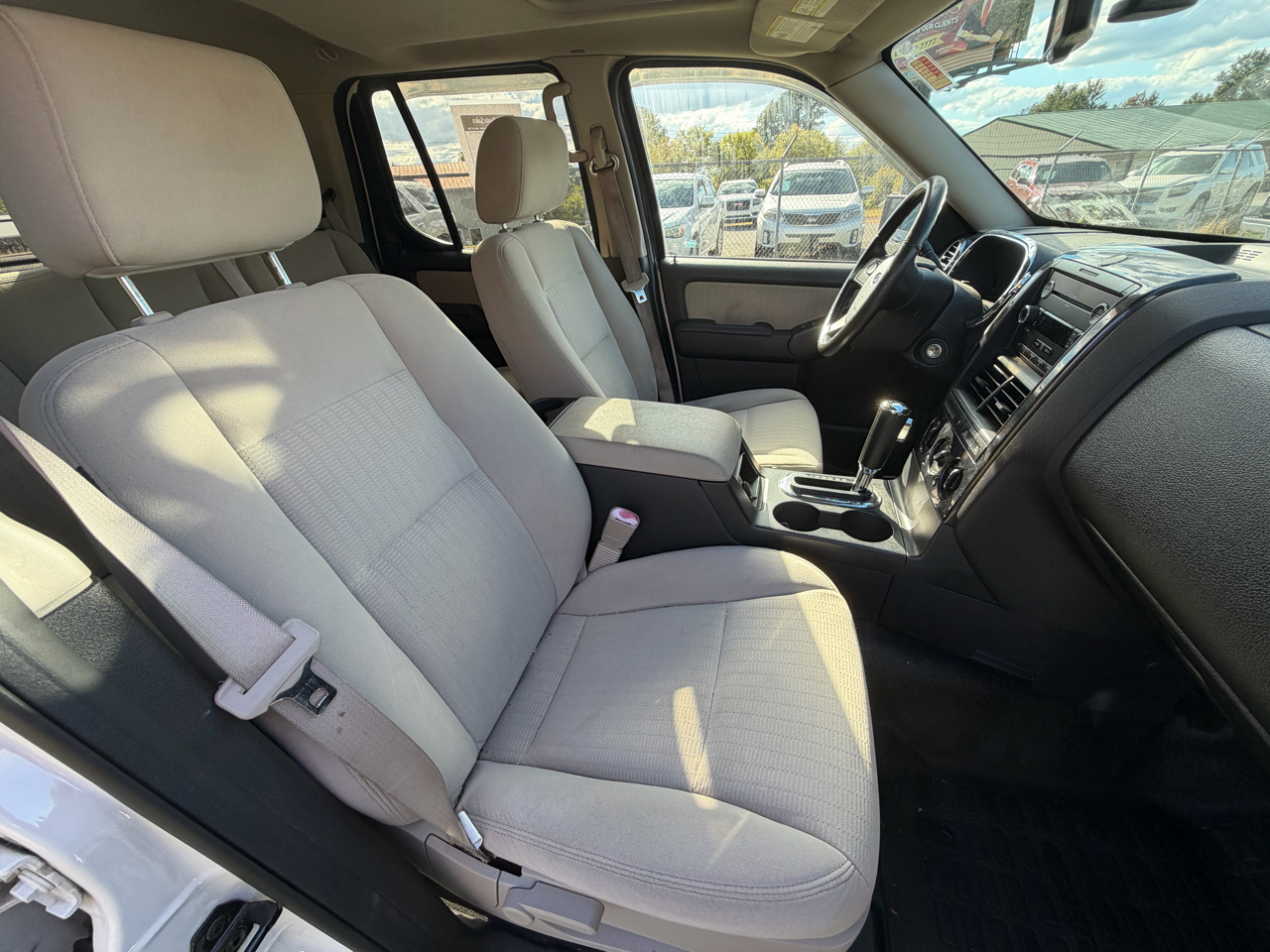 Ford Explorer Sport Trac XLT 4.0L 4WD 2008
