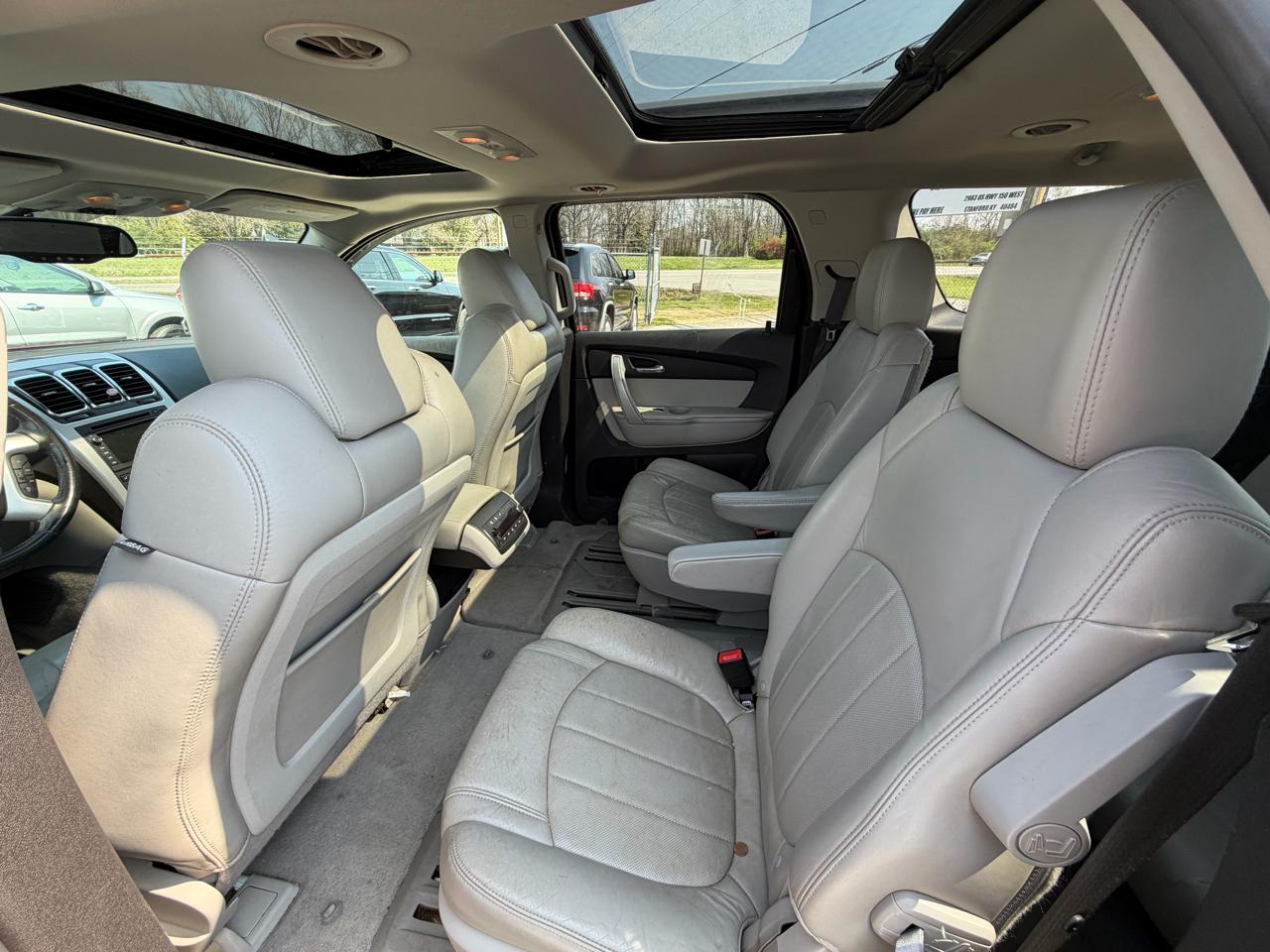 GMC Acadia SLT-2 AWD 2011