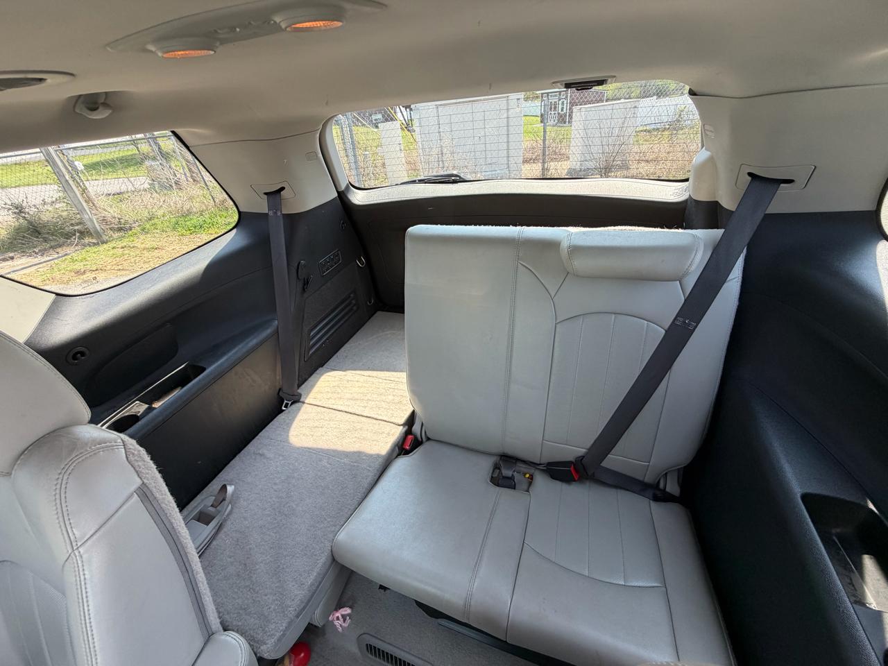 GMC Acadia SLT-2 AWD 2011