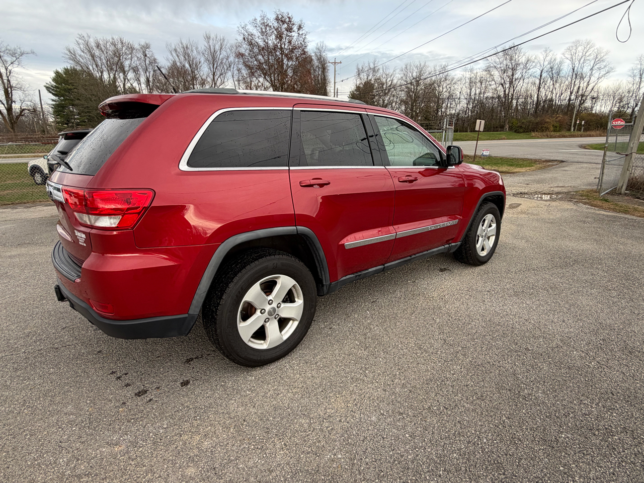 Jeep Grand Cherokee Laredo 4WD 2011