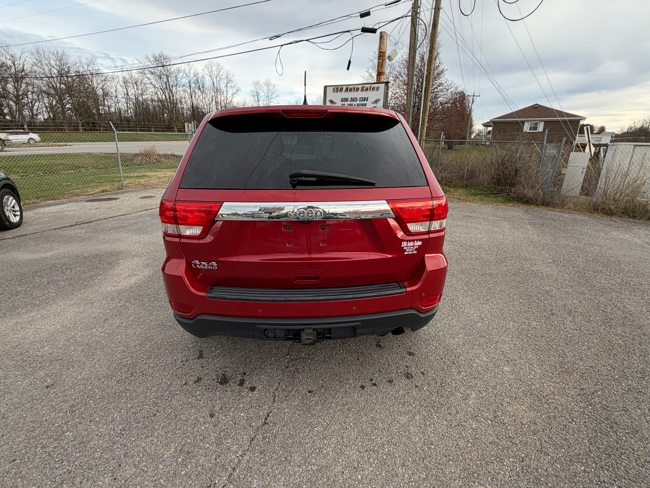 Jeep Grand Cherokee Laredo 4WD 2011