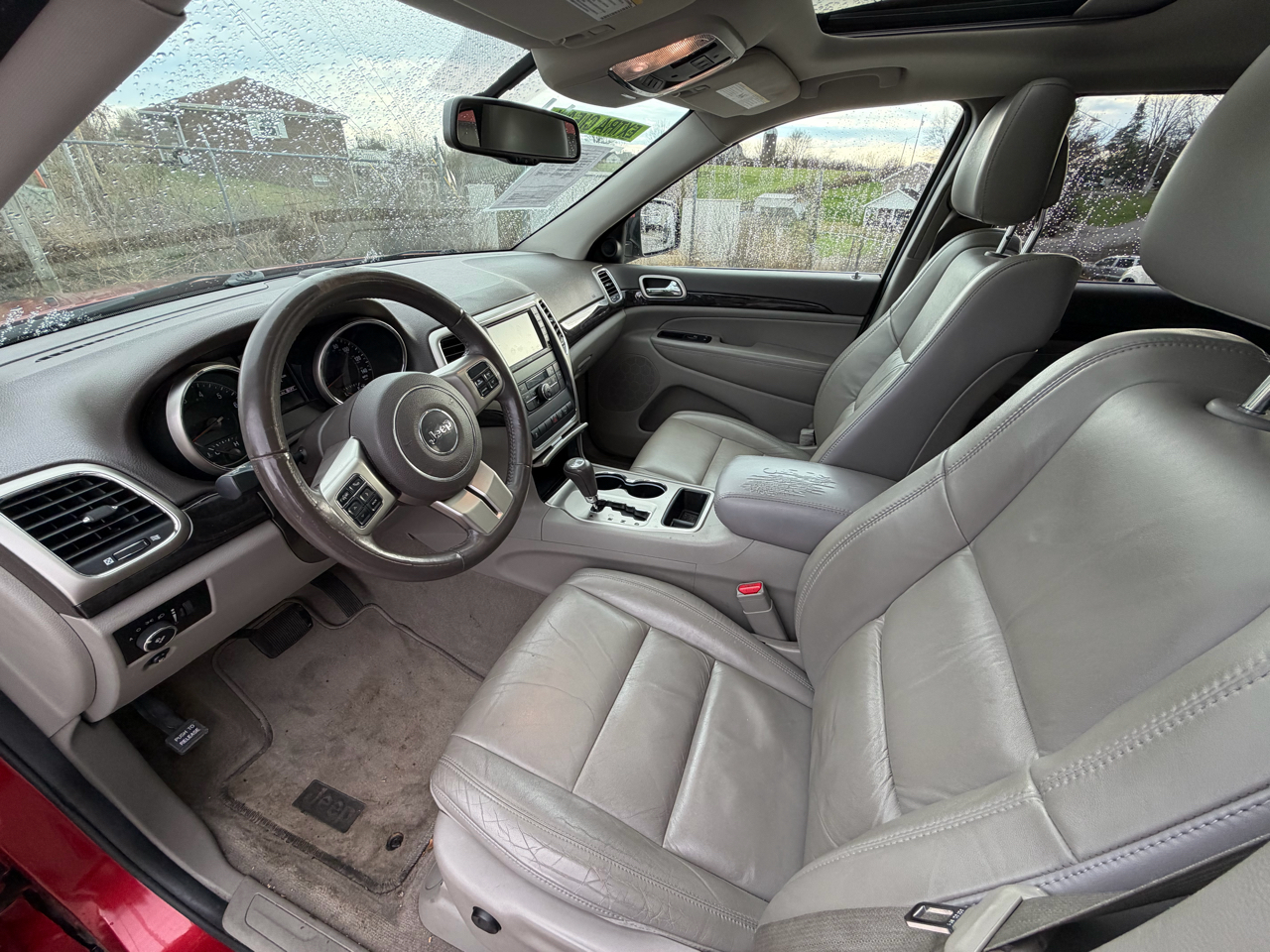 Jeep Grand Cherokee Laredo 4WD 2011