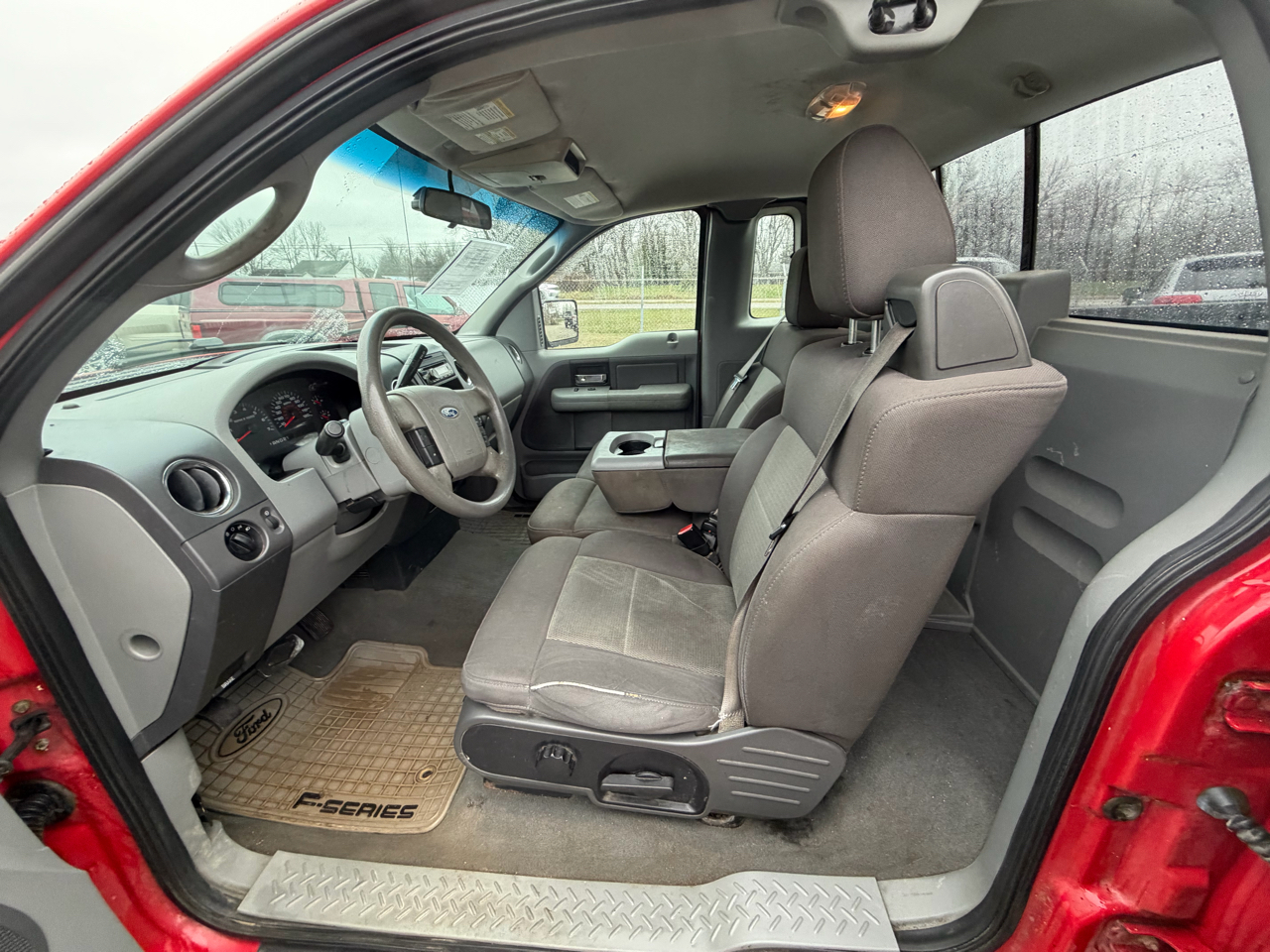 Ford F-150 XLT Long Bed 2WD 2006