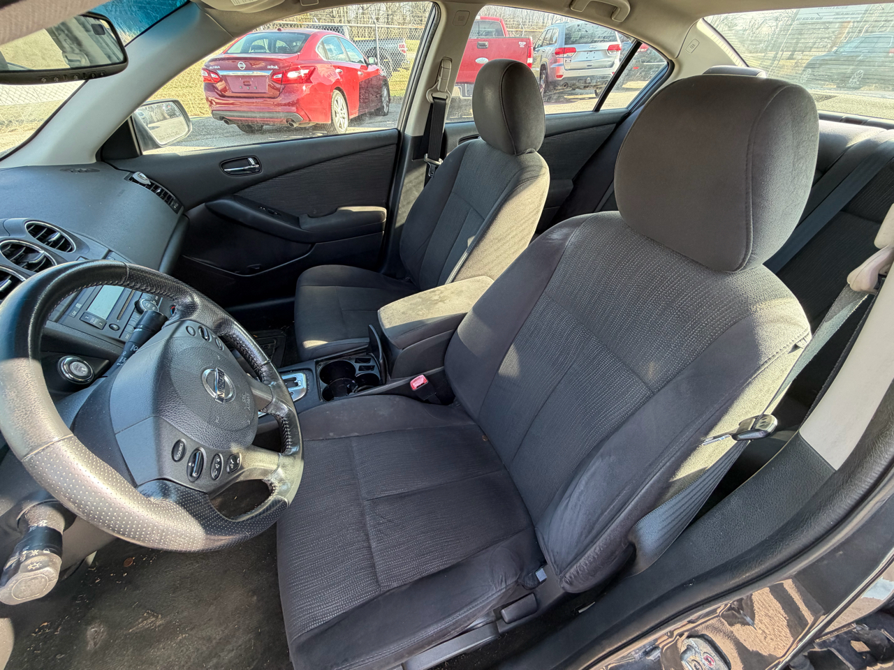 Nissan Altima 2.5 S 2012