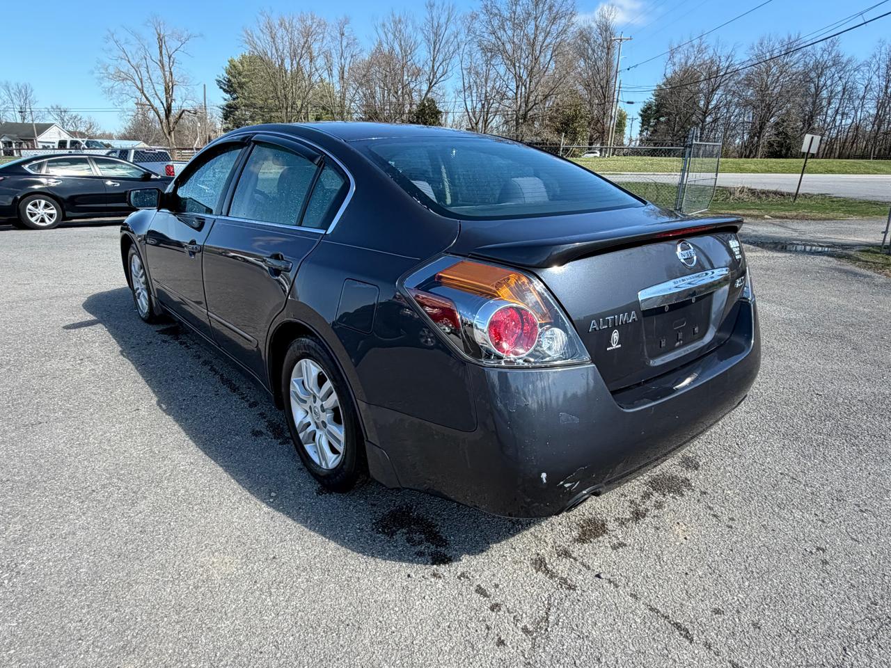 Nissan Altima 2.5 S 2012