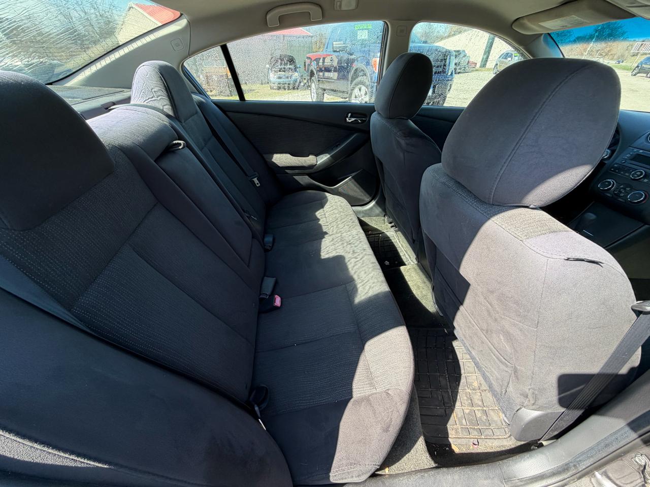 Nissan Altima 2.5 S 2012