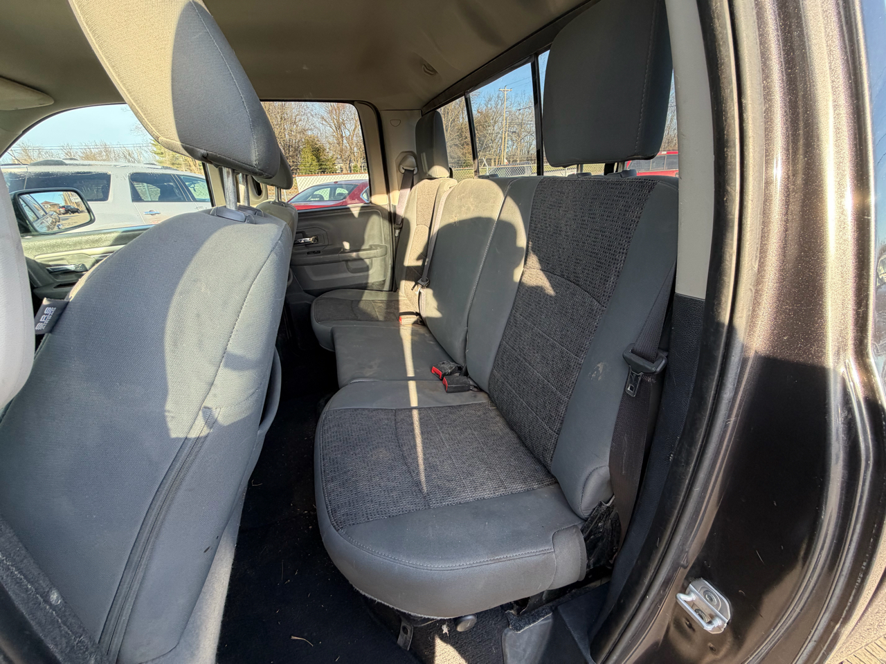 RAM 1500 Big Horn 4x4 Quad Cab 6'4" Box 2015