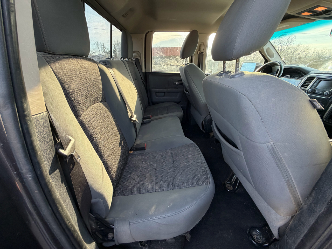 RAM 1500 Big Horn 4x4 Quad Cab 6'4" Box 2015