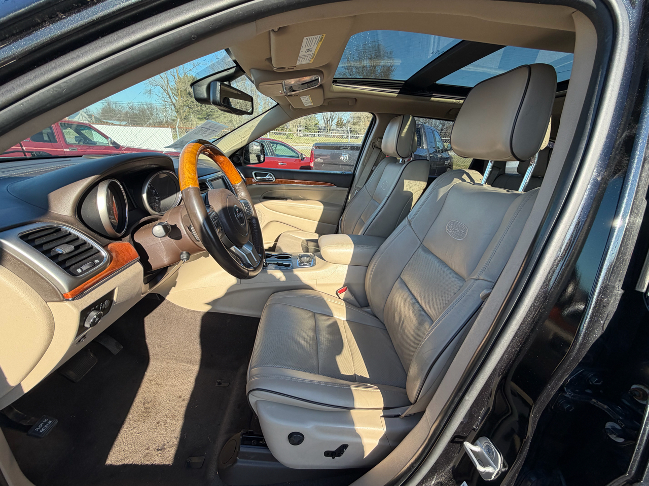 Jeep Grand Cherokee Overland 4WD 2011