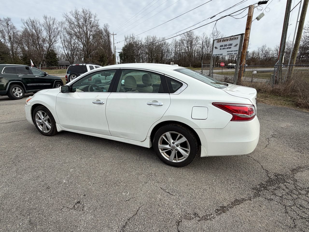 Nissan Altima 2.5 SV 2013