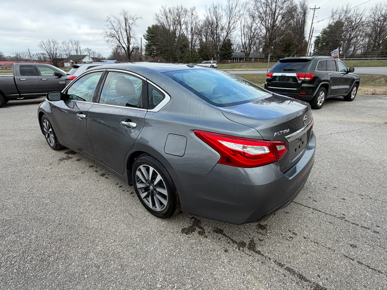 Nissan Altima 2.5 SV 2017