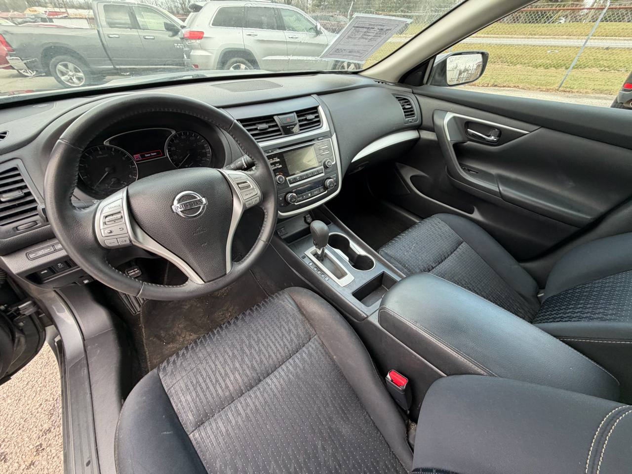 Nissan Altima 2.5 SV 2017