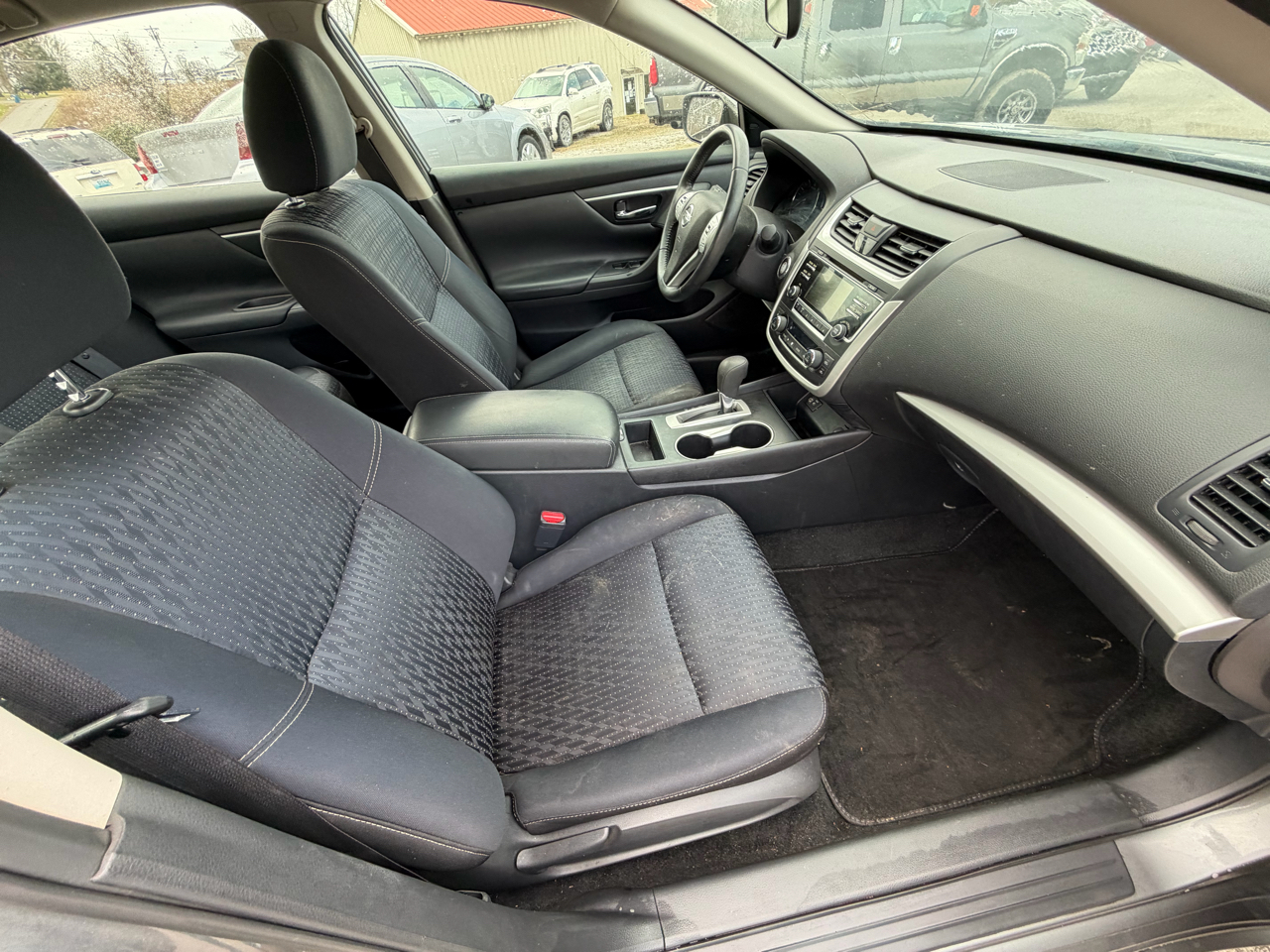 Nissan Altima 2.5 SV 2017